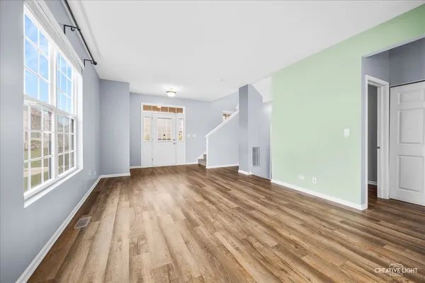 $354,900 | 3618 Hyde Park Court, Elgin, IL 60124
