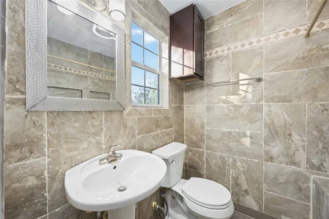 $232,500 | 3304 Bluefield Drive, Pasadena, TX 77503