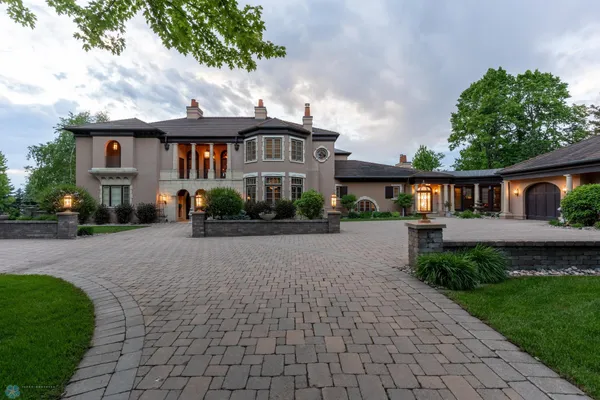 $14,000,000 | 45329 Red Pine Loop, Perham, MN 56573