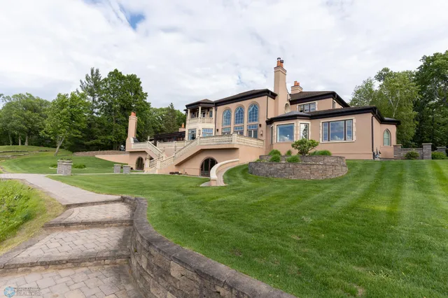 $14,000,000 | 45329 Red Pine Loop, Perham, MN 56573