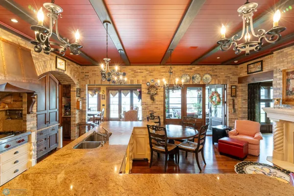 $14,000,000 | 45329 Red Pine Loop, Perham, MN 56573
