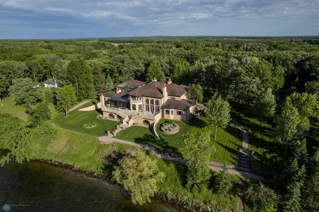 $14,000,000 | 45329 Red Pine Loop, Perham, MN 56573