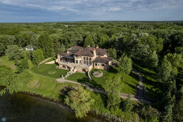 $14,000,000 | 45329 Red Pine Loop, Perham, MN 56573