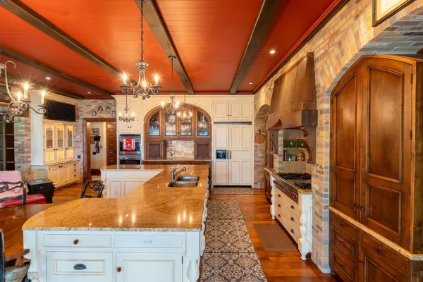 $14,000,000 | 45329 Red Pine Loop, Perham, MN 56573