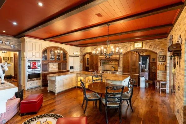 $14,000,000 | 45329 Red Pine Loop, Perham, MN 56573