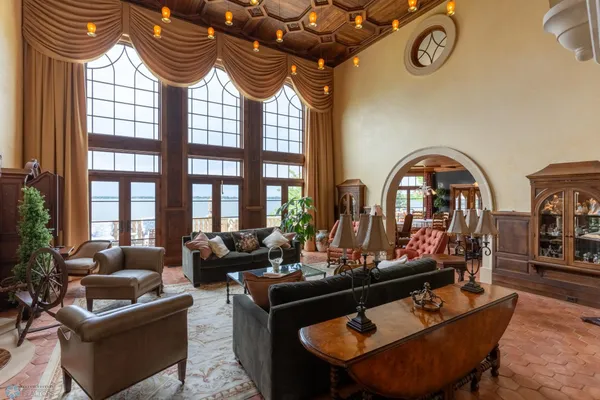 $14,000,000 | 45329 Red Pine Loop, Perham, MN 56573