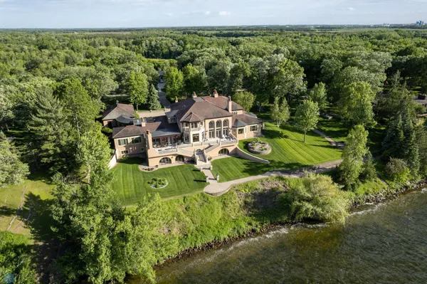 $14,000,000 | 45329 Red Pine Loop, Perham, MN 56573