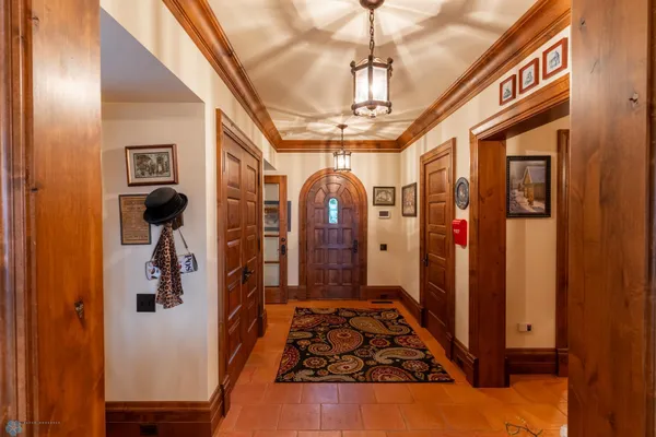 $14,000,000 | 45329 Red Pine Loop, Perham, MN 56573