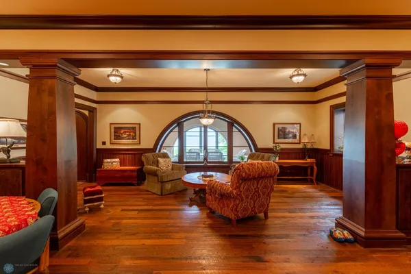 $14,000,000 | 45329 Red Pine Loop, Perham, MN 56573