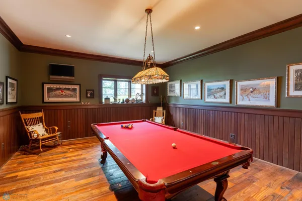 $14,000,000 | 45329 Red Pine Loop, Perham, MN 56573