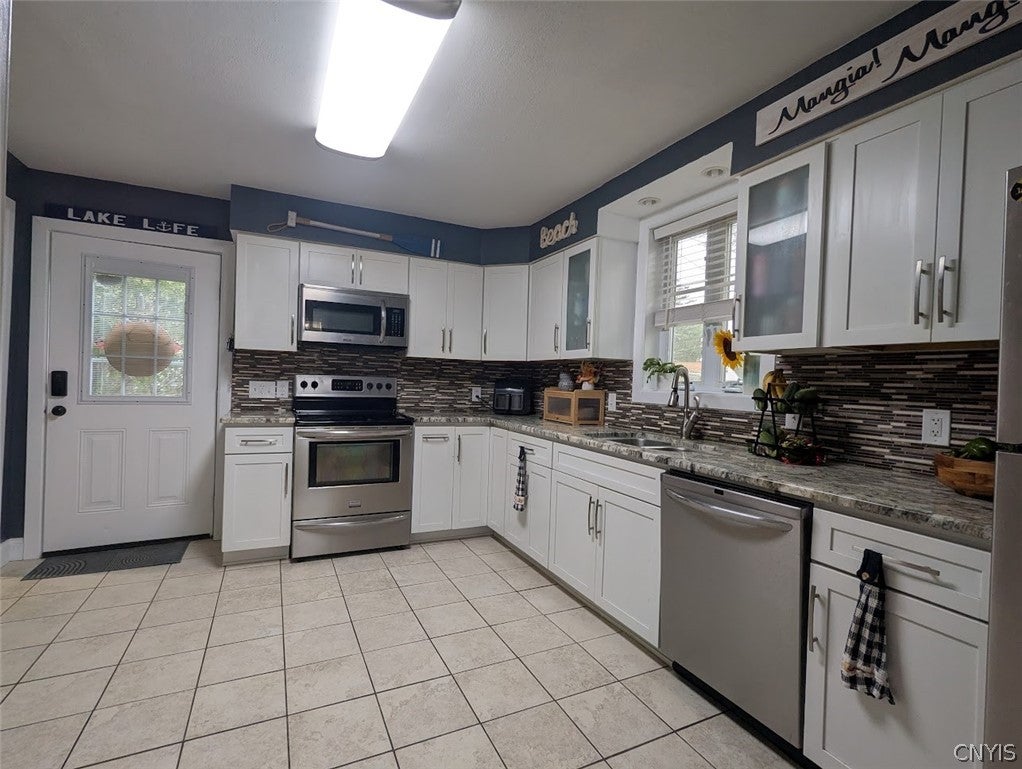 1401 Vienna Road Sylvan Beach, NY 13157 - Photo 6 of 45 Gallery Image 6
