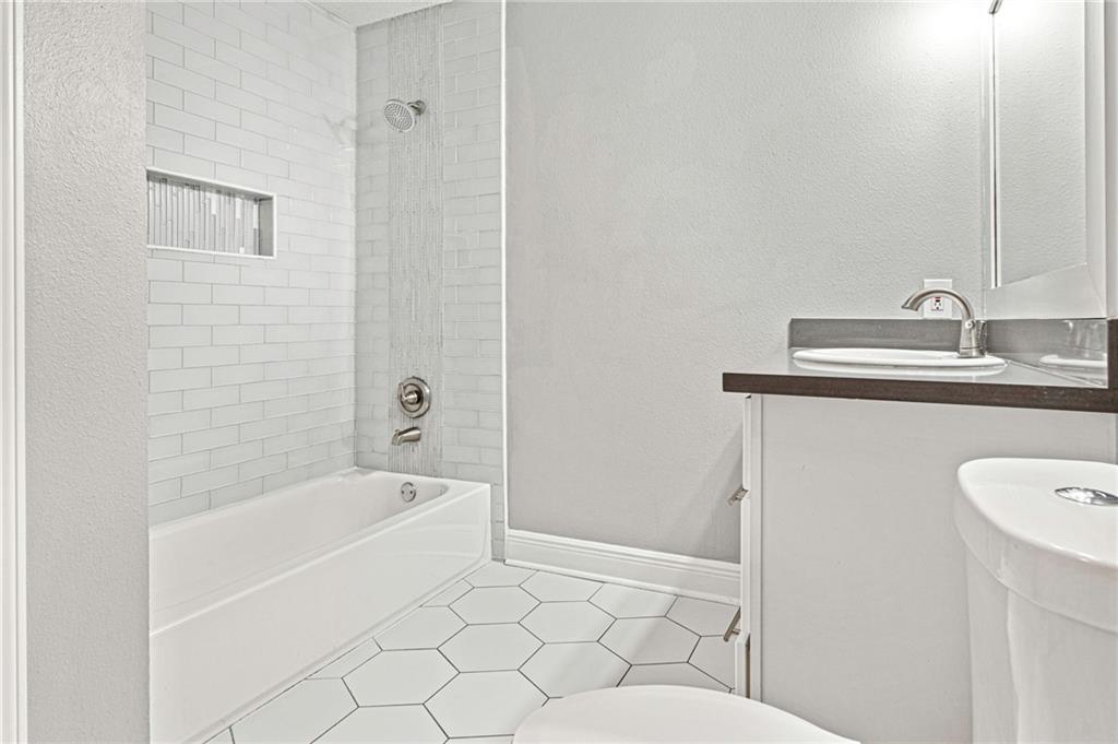 132 Jennifer Lane Laplace, LA 70068 - Photo 16 of 26