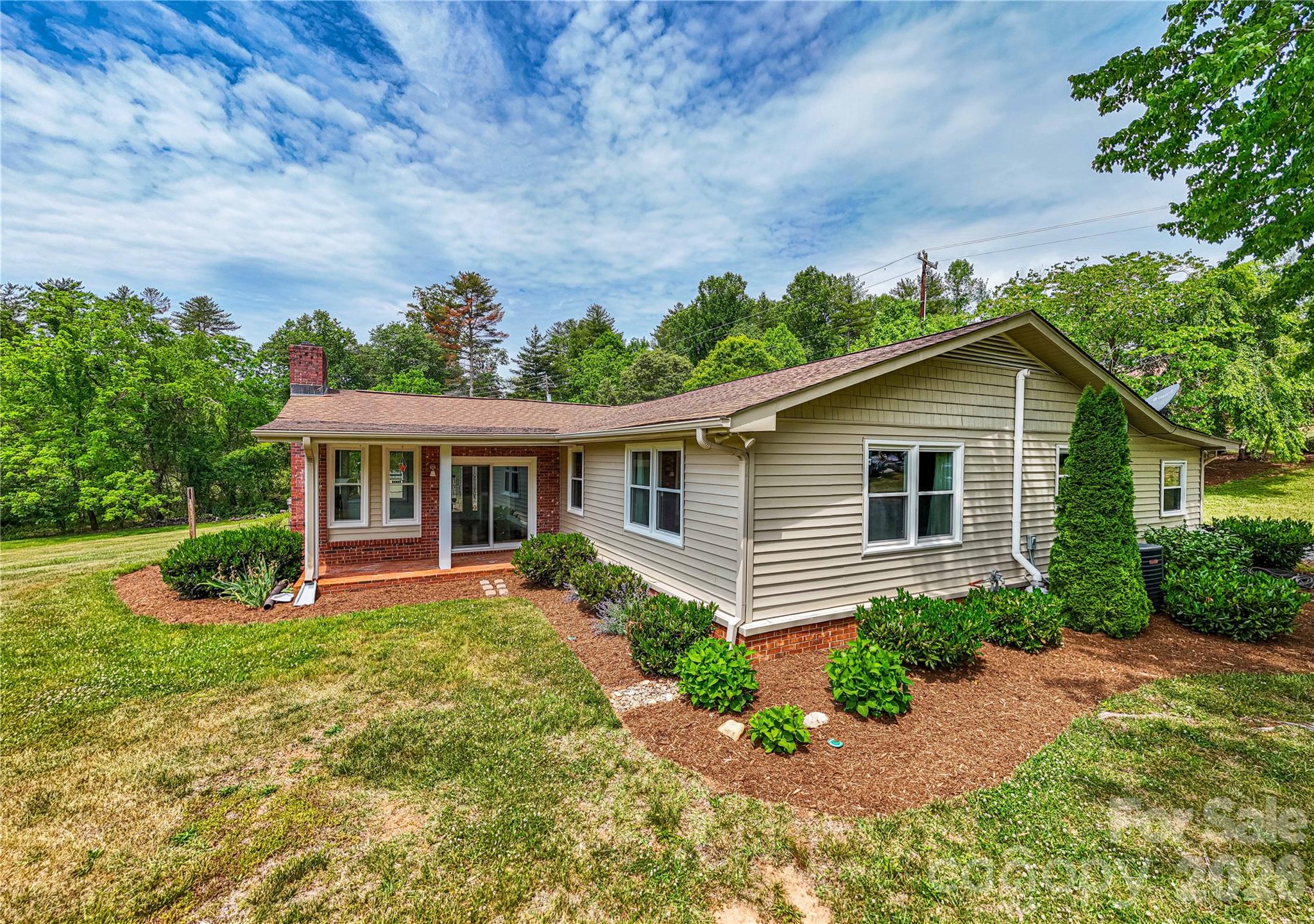 15 Bowman Ridge Road, Unit 1 Hendersonville, NC 28739 - Photo 3 of 46 Gallery Image 3