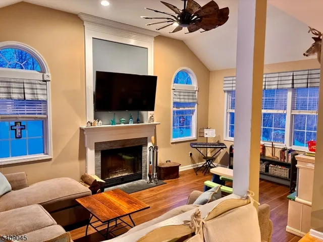 $550,000 | 18 Harborside Drive, Vernon, NJ 07461