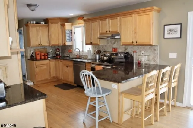 $550,000 | 18 Harborside Drive, Vernon, NJ 07461