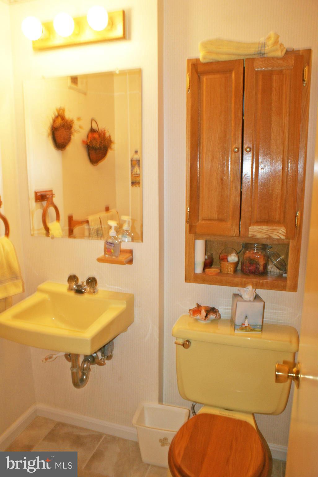 16114 Kent Road Laurel, MD 20707 - Photo 13 of 28 LL Half Bath