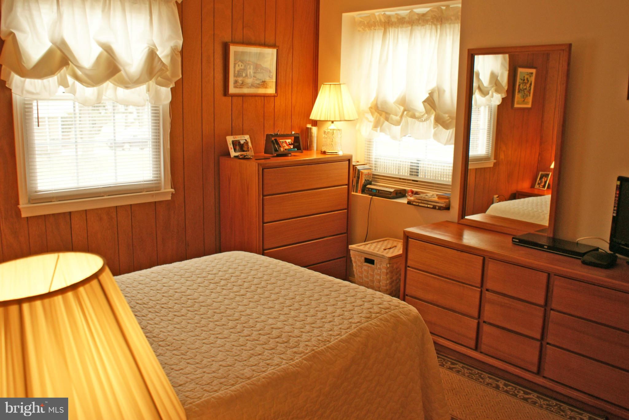 16114 Kent Road Laurel, MD 20707 - Photo 17 of 28 Bedroom 2, View 1
