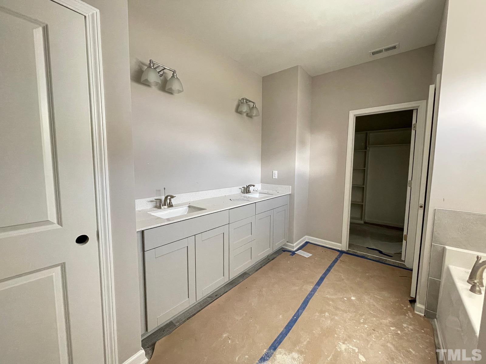 81 Wolf Rdg Court Willow Spring, NC 27592 - Photo 7 of 10 Gallery Image 7