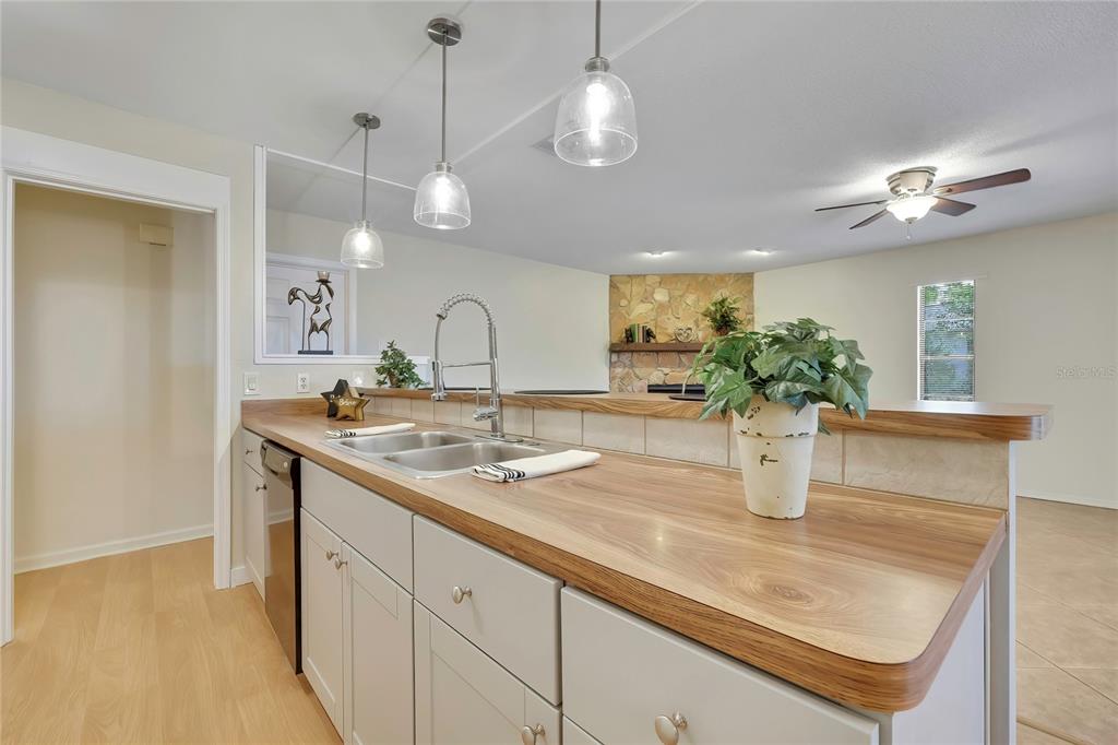 1021 Waterfall Drive Spring Hill, FL 34606 - Photo 20 of 41