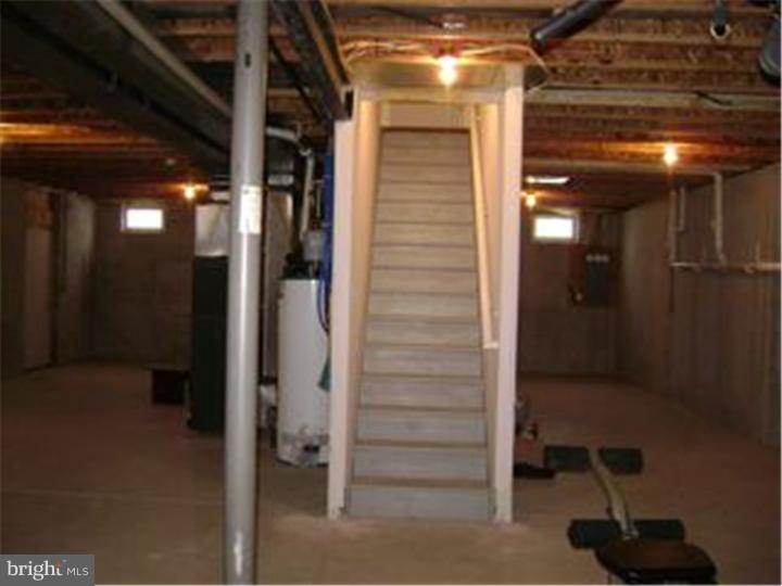 409 Georgetown Road Carneys Point, NJ 08069 - Photo 14 of 20 Basement