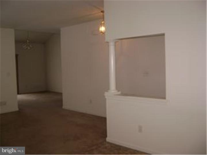 409 Georgetown Road Carneys Point, NJ 08069 - Photo 6 of 20 Hallway