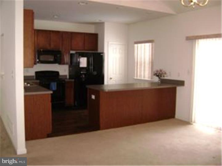 409 Georgetown Road Carneys Point, NJ 08069 - Photo 7 of 20 Kitchen