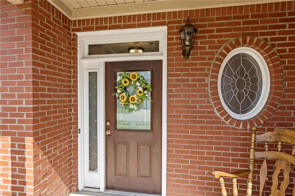 $295,000 | 395 Northbridge Drive, High Point, NC 27265
