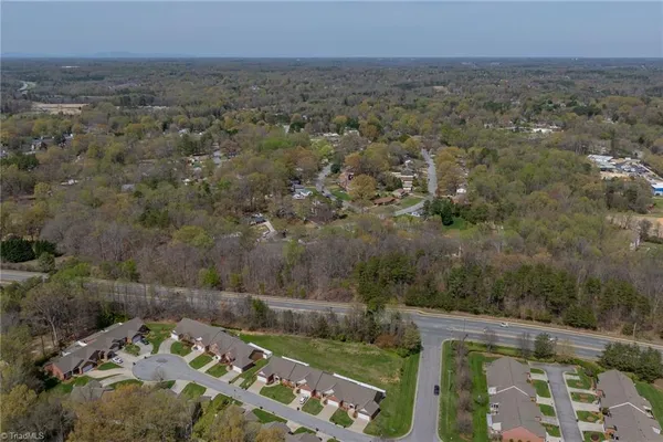$295,000 | 395 Northbridge Drive, High Point, NC 27265