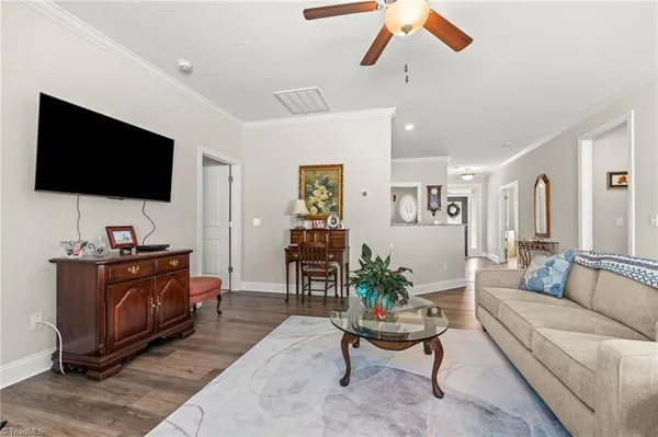 $295,000 | 395 Northbridge Drive, High Point, NC 27265