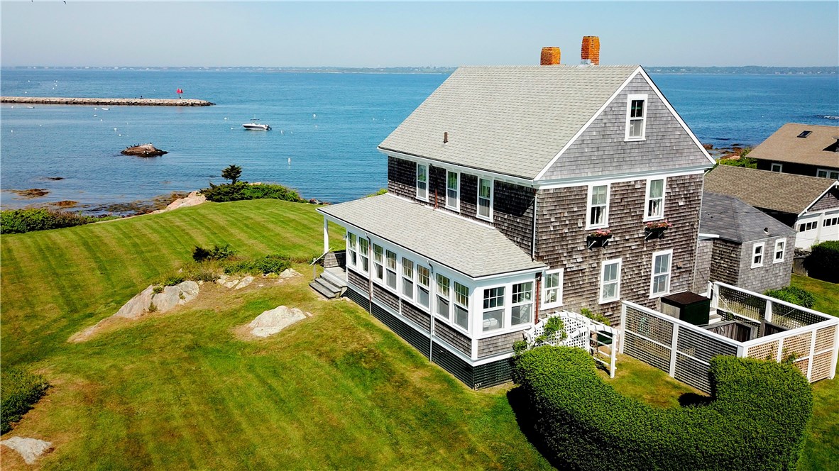 10 Minnesota Road Little Compton, RI 02837 - Photo 2 of 44