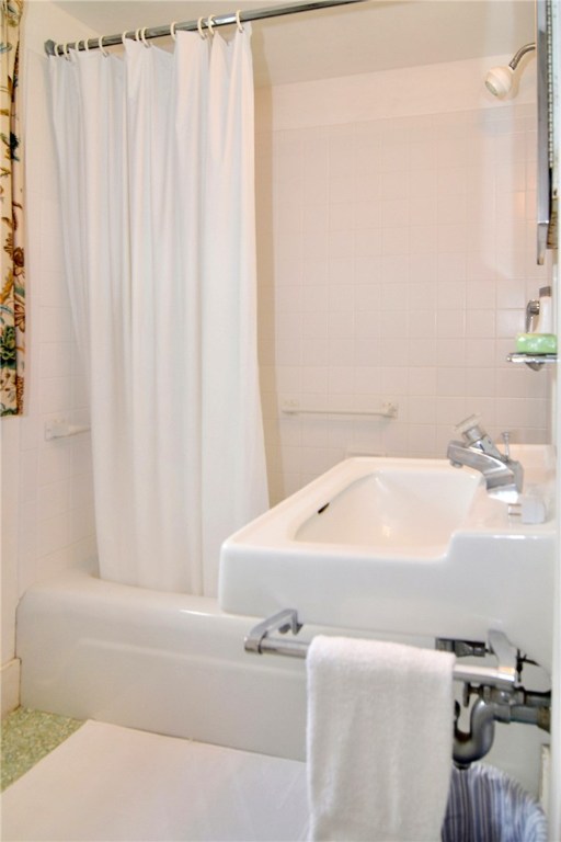 10 Minnesota Road Little Compton, RI 02837 - Photo 37 of 44