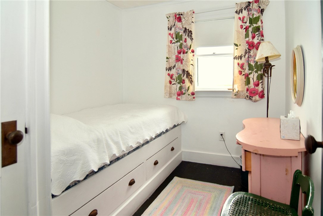 10 Minnesota Road Little Compton, RI 02837 - Photo 38 of 44