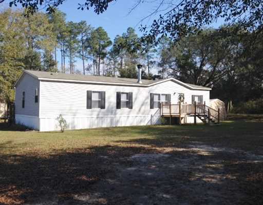 7325 Nutbank Road Moss Point, MS 39562 - Photo 1 of 25 Primary Photo
