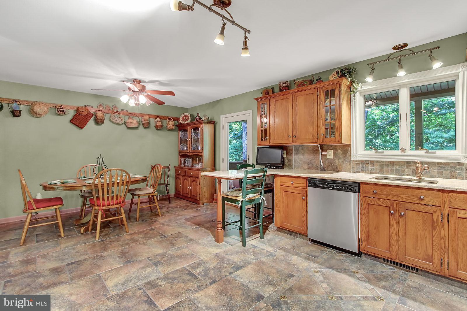 760 Ridge Road Lewisberry, PA 17339 - Photo 13 of 35