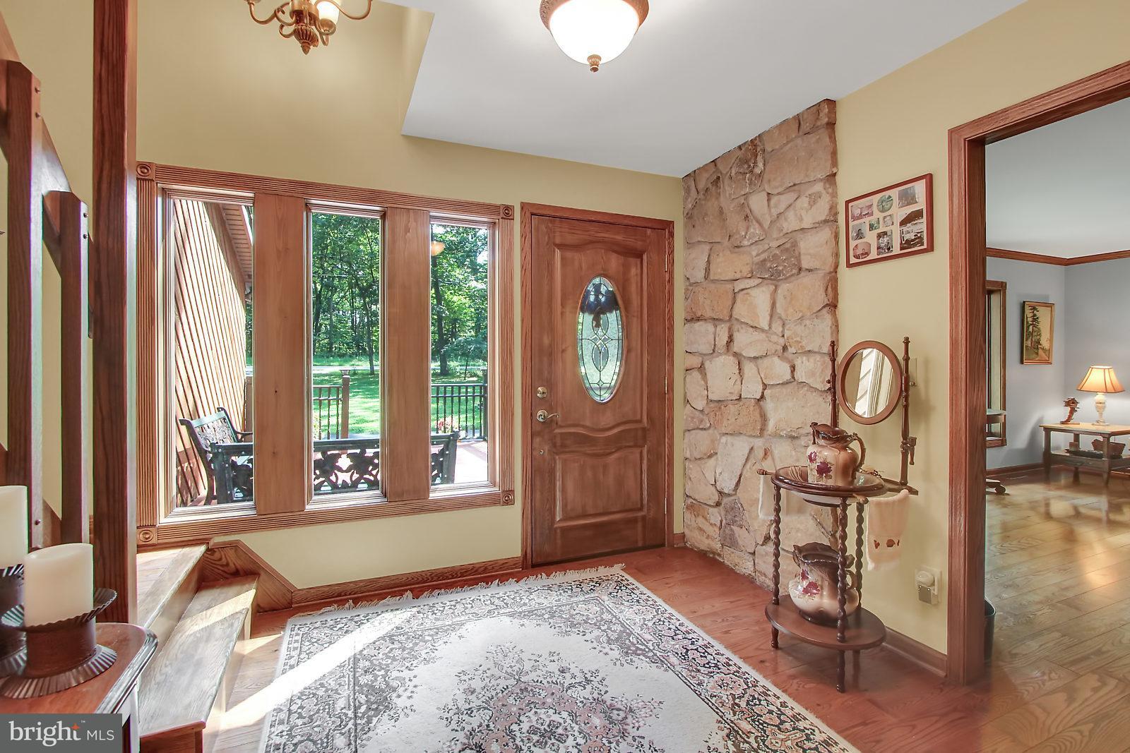 760 Ridge Road Lewisberry, PA 17339 - Photo 3 of 35
