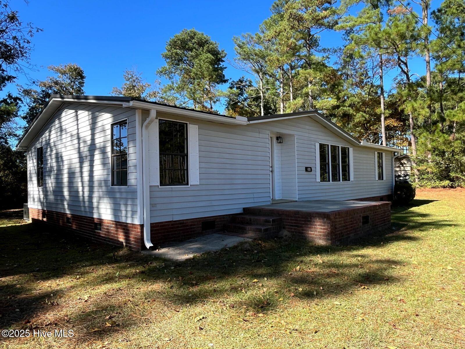 188 Shady Grove Road Carthage, NC 28327 - Photo 2 of 34 188 front 5