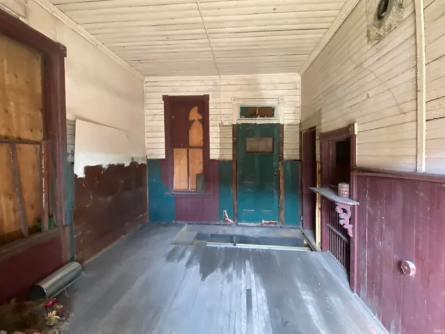 $157,000 | 103 West Rochester Street, Akron, IN 46910