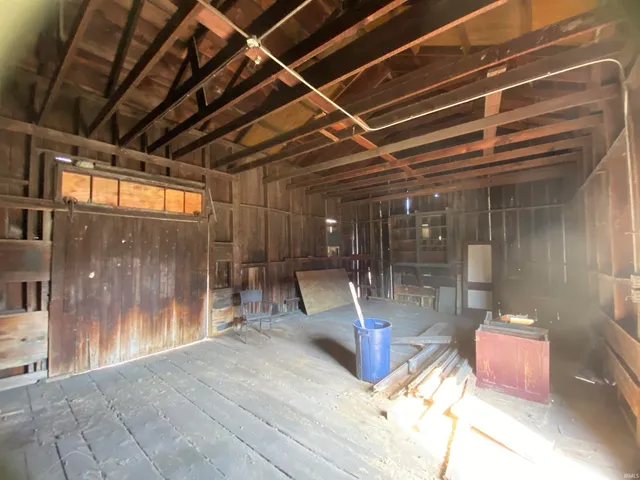 $157,000 | 103 West Rochester Street, Akron, IN 46910