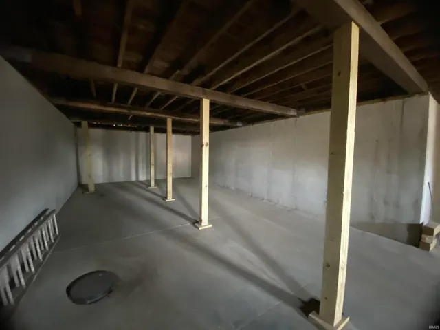 $157,000 | 103 West Rochester Street, Akron, IN 46910