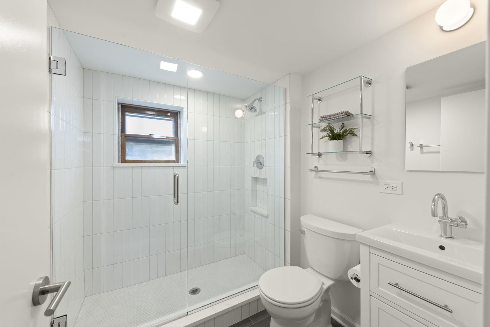 465 Cottage Avenue Glen Ellyn, IL 60137 - Photo 10 of 26