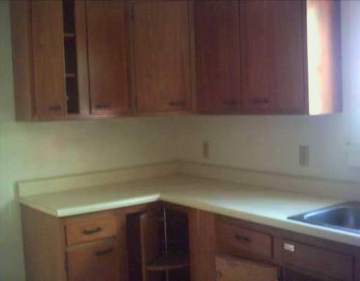 236 North Race Street Springfield, OH 45504 - Photo 5 of 6