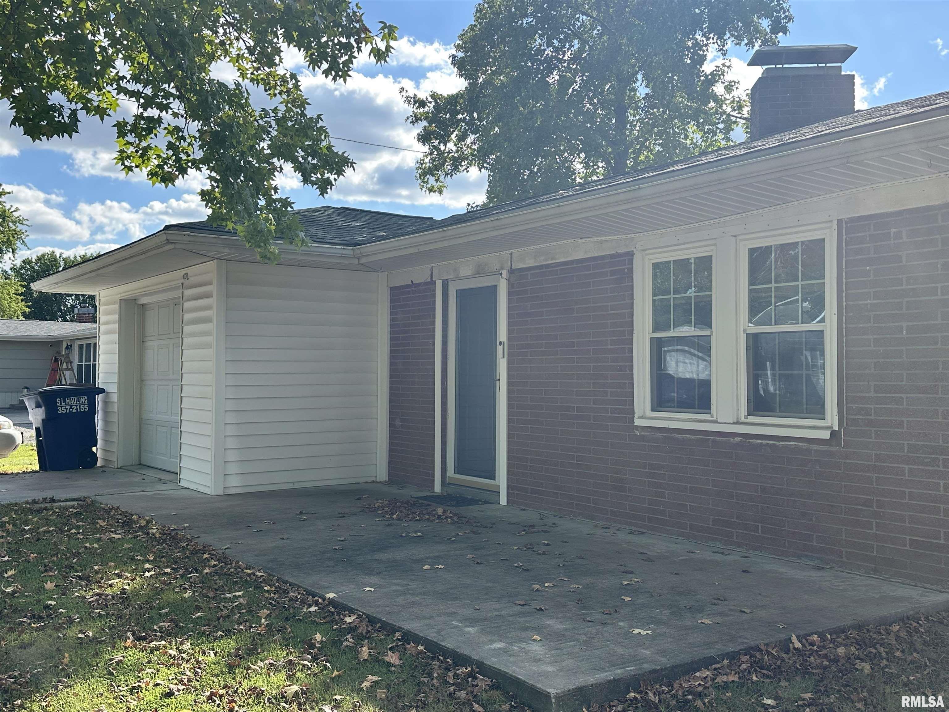813 Ritter Street Pinckneyville, IL 62274 - Photo 4 of 19 Gallery Image 4