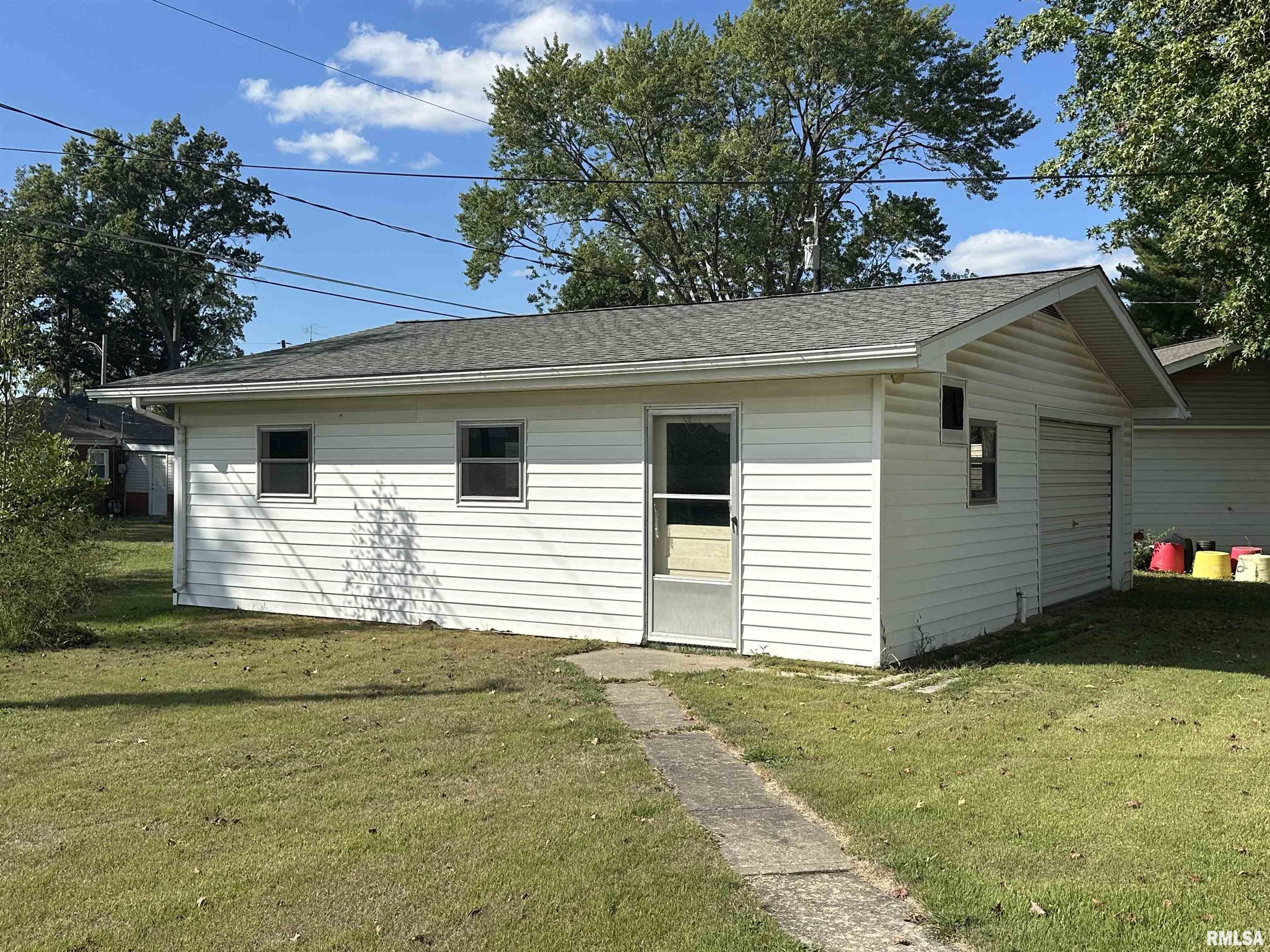 813 Ritter Street Pinckneyville, IL 62274 - Photo 6 of 19 Gallery Image 6