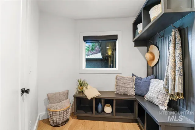 $2,185,000 | 3200 Mountain View Drive, Boise, ID 83704