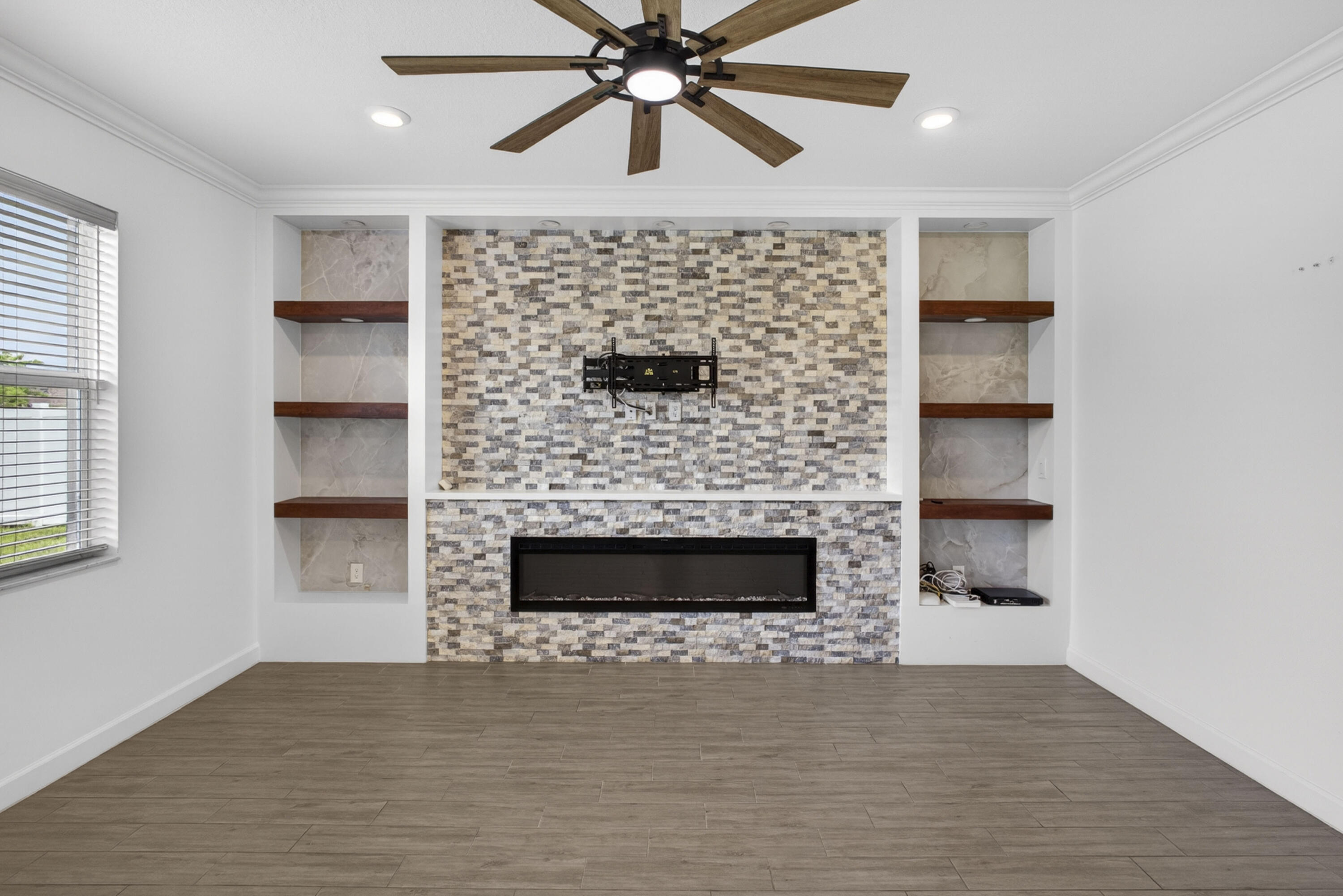 1319 Arrowhead Point Road Loxahatchee, FL 33470 - Photo 4 of 30 Ahh