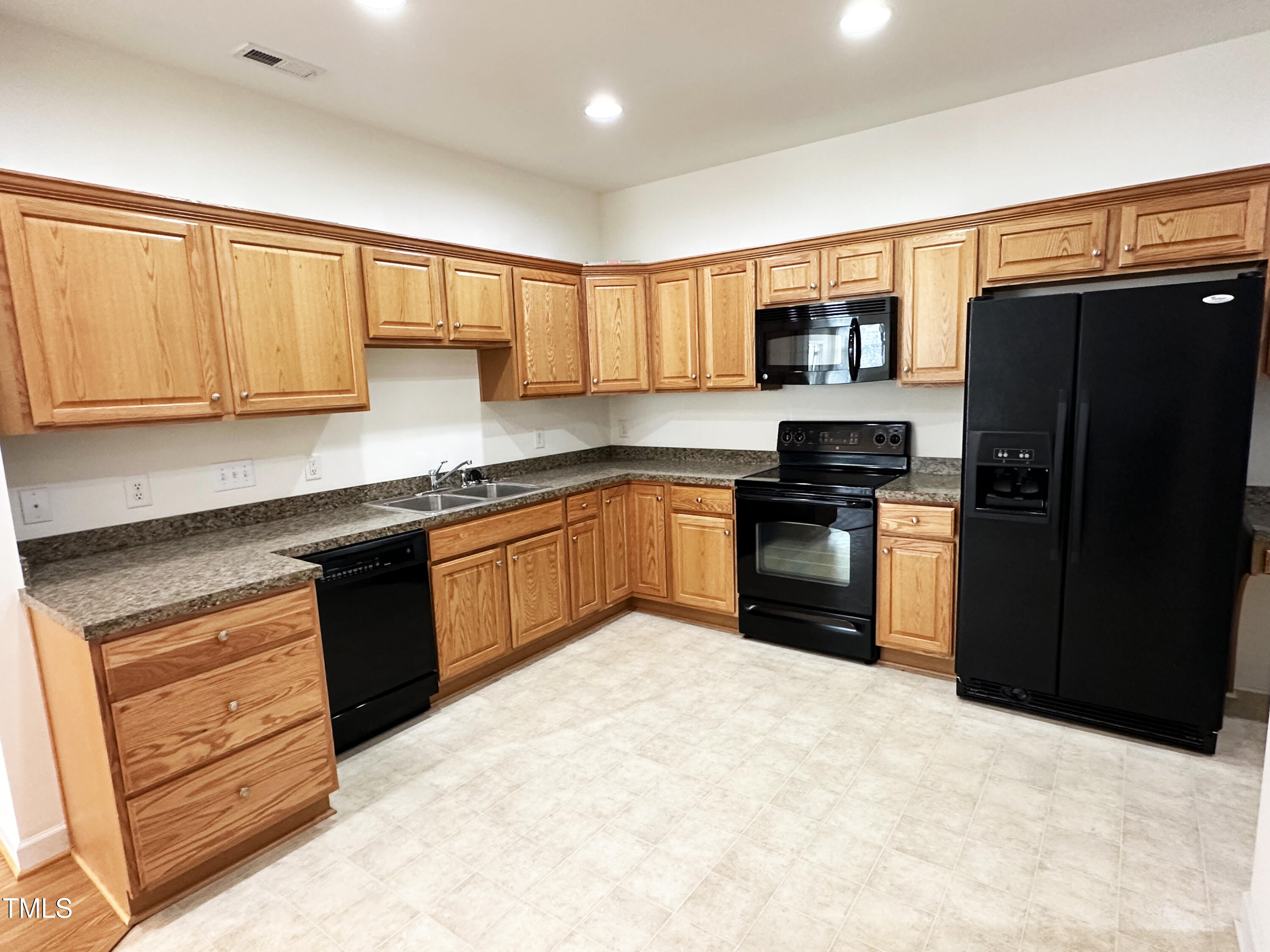 4712 Fox Fern Lane Raleigh, NC 27604 - Photo 13 of 30 IMG_9672-2