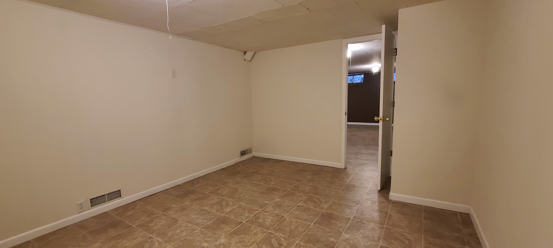 2225 Daysville Road Oregon, IL 61061 - Photo 16 of 28 an empty room with an entrance door