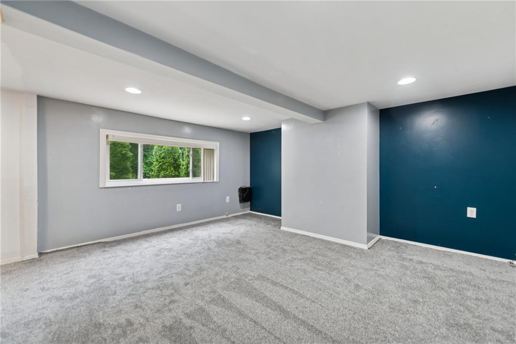 419 Lime Hollow Road Verona, PA 15147 - Photo 10 of 23 Gallery Image 10