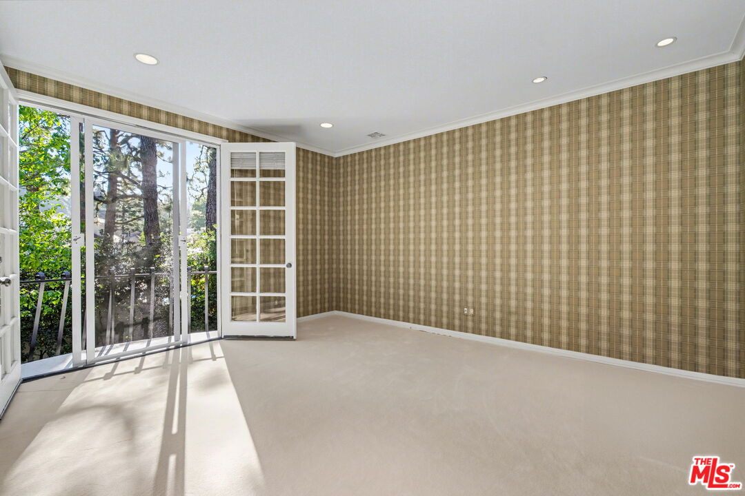 12386 Ridge Circle Los Angeles, CA 90049 - Photo 50 of 65