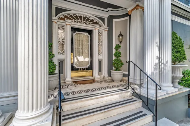 $1,498,000 | 2205 Sacramento Street, Unit 302, San Francisco, CA 94115